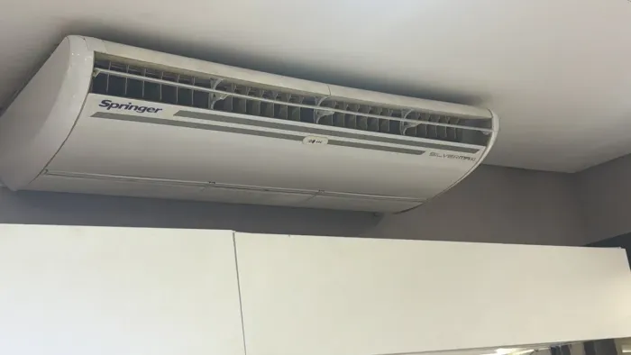 Ar Cond 50mil BTU Trifásico