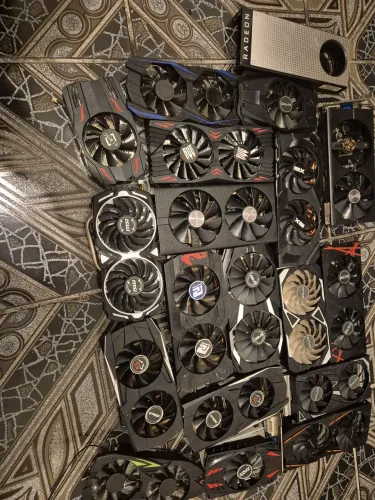Lote 20 Placas de Vídeo com Defeito - RX 580 e RTX 3050