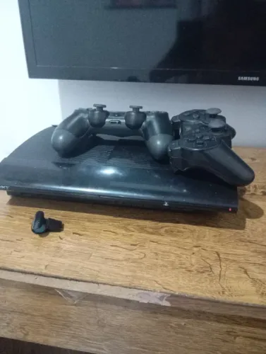 Ps3 desbloqueado HD de 500 GB controle do ps4 sem fio e um com fio