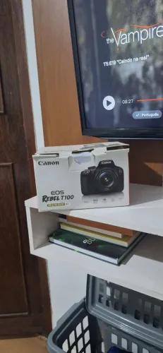 Canon EOS Rebel T100 + Lente 18-55mm - Excelente Estado