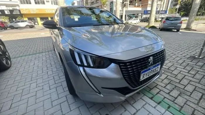 Peugeot 208 Style 1.0 Turbo Flex 5P Aut. 2024