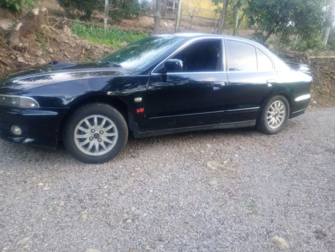Mitsubishi Galant 2.5 V6 2001
