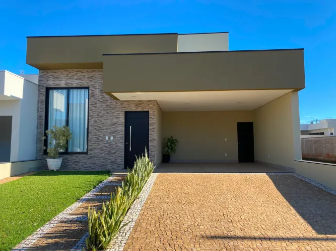 Casa Térrea - Cond.Campos Conde 2