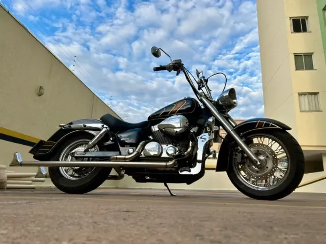 Honda Shadow 750 2009 - Personalizada Chicana