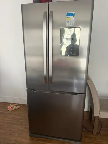 Geladeira Electrolux duas portas