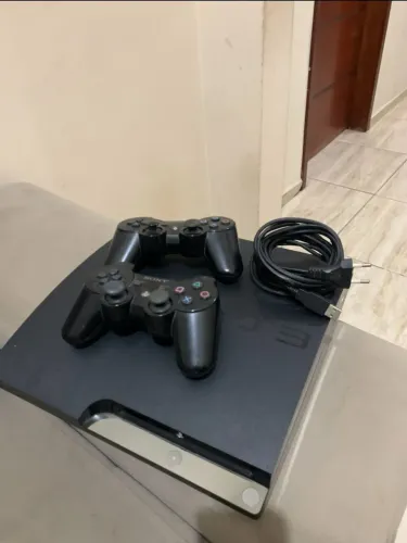 PS3 Slim D.E.S.B.L.O.Q.U.E.A.D.O para vender ligeiro