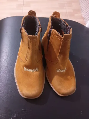 Bota infantil 