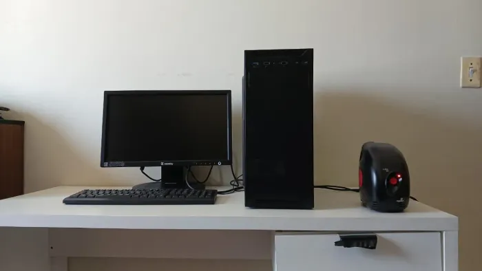 ?OPORTUNIDADE!!! Vende-se PC de entrada Completo?