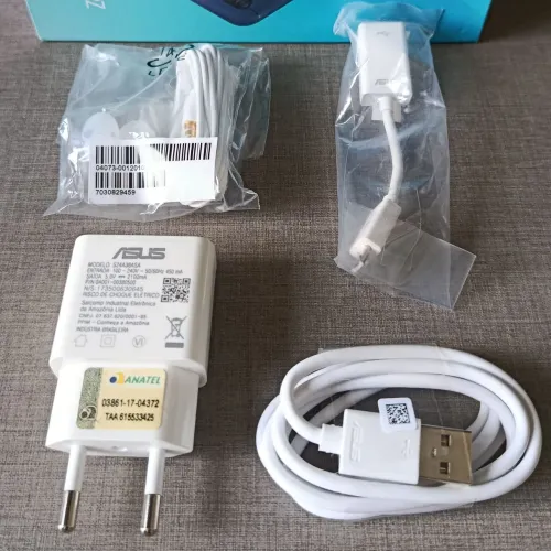 Kit Original Asus Zenfone: Carregador + Cabo micro USB + OTG + Fone de Ouvido 