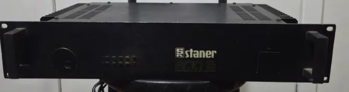 Amplificador de Potência Staner 200 S - Profissional (Usado)
