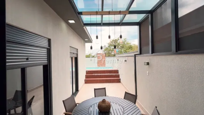 Casa Térrea com 3 Suítes e Piscina no Jardim Bréscia em Indaiatuba