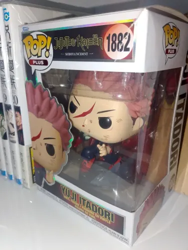 Funko pop PLUS Jujutsu Kaisen Yuki itadori 