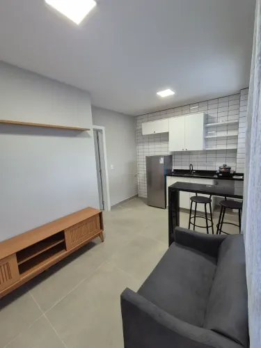 Kitnete nova 1 quarto no Cajuru