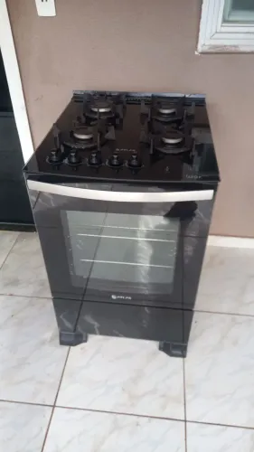 Vende-se fogão 4bocas AUTOMÁTICO """Mesa de vidro da marca Atlas """