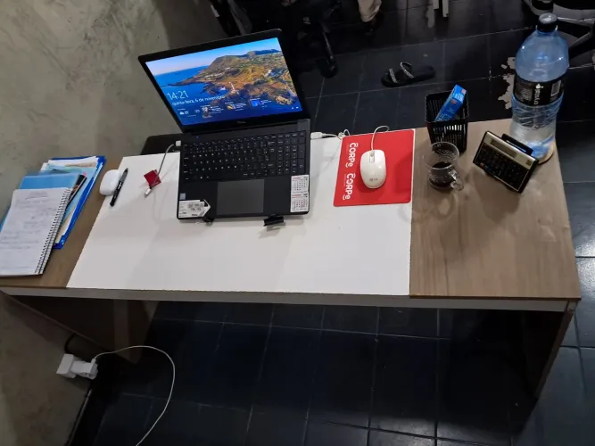 Notebok philco com ssd128GB com carregador, mouse e pad + HP com NOTA FISCAL