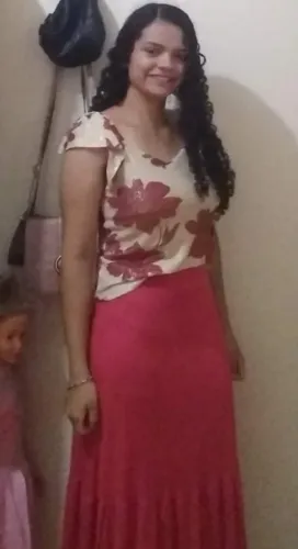 Saia midi evasê
