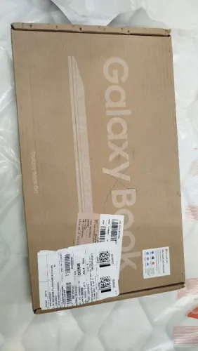 Computador notebook novo nunca usado no precinho apenas 5 dias de comprado