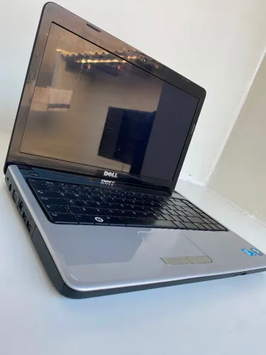 Notebook Dell Inspiron 4GB HD 320GB Bateria nova