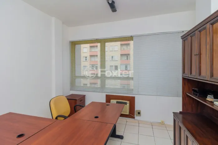 Sala / Conjunto Comercial à venda Avenida Senador Salgado Filho, Centro Histórico - Porto 