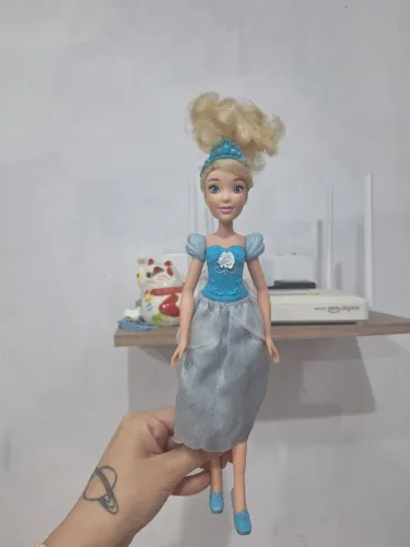 Boneca Barbir princesa Cinderela Disney