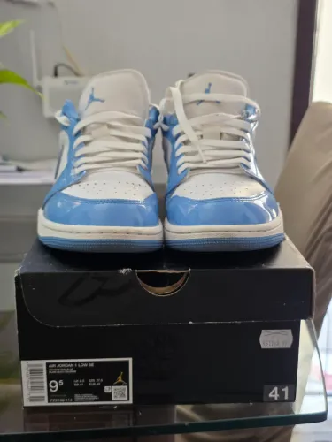 Tênis Air Jordan Low
