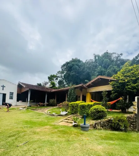 Sítio - Águas da Prata (5 Dorms 5 Banheiros 3 Suítes 500 m² Área útil 121.000 m² Terreno 5