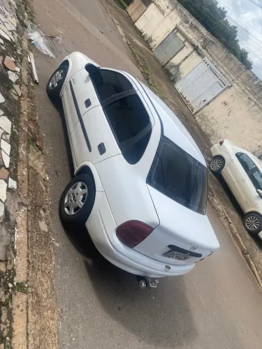 Chevrolet Corsa SED Class.spirit 1.0/1.0 Flexpower (álcool) 2005