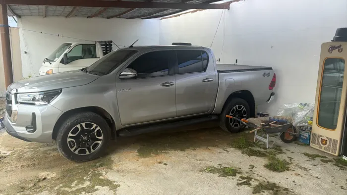 Toyota Hilux CD SRX 4X4 2.8 TDI 16V Diesel Aut. 2022