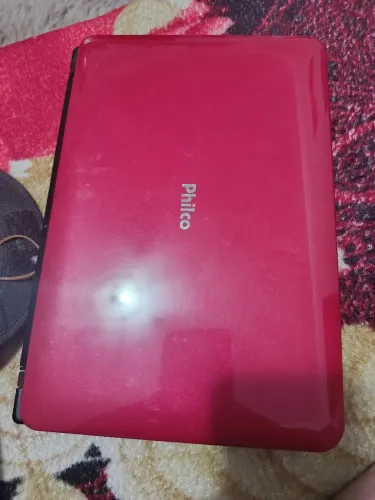 Vende se netbook usado.modelo Philco 
