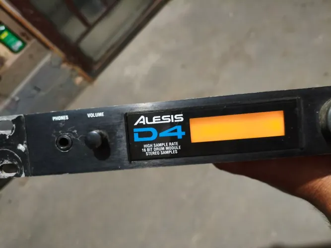 Vende-se módulo bateria eletrônica