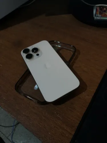 Iphone 16 pro 256 dourado unico dono