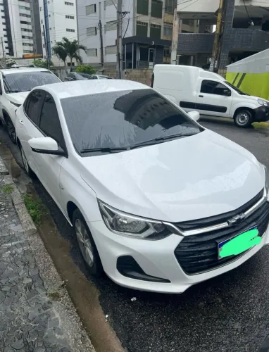 Aluga-se aluguel para Uber aplicativo carro Onix