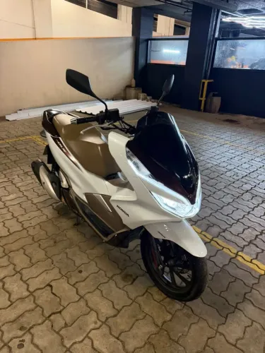 Honda pcx 150 dlx abs