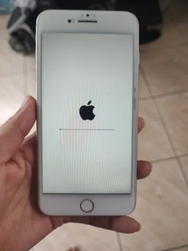 iPhone 8