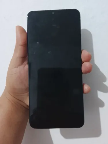 Celular realme C63 semi novo em perfeito estado