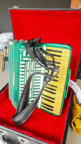 ACORDEON TODESCHINI - 80 BAIXOS