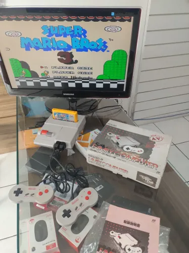 Famicom Top Loader modelo AV