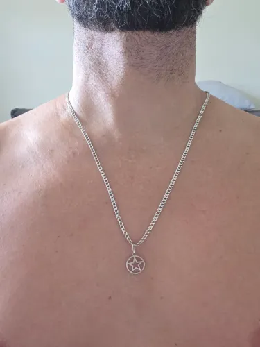 Corado de Prata com Pingente Pentagrama
