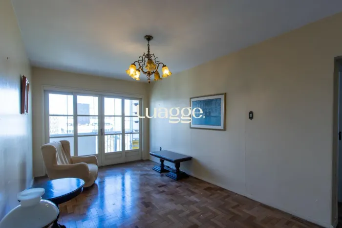 APARTAMENTO SEMIMOBILIADO PARA LOCAÇÃO NO BAIRRO INDEPENDENCIA - 128M² - 03 QUAR
