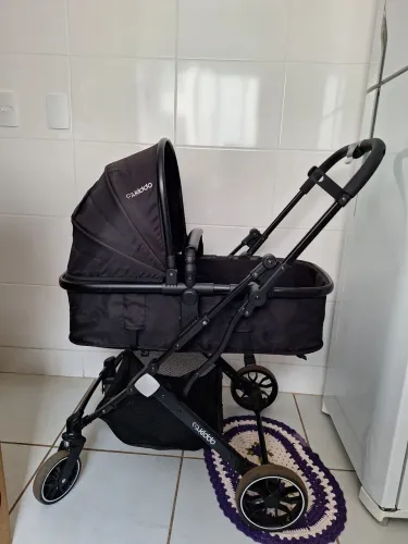 Carrinho de Bebê Kiddo Zig Zag Preto - Pouco Uso, Conservado