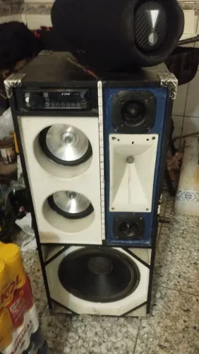 Caixa bombox