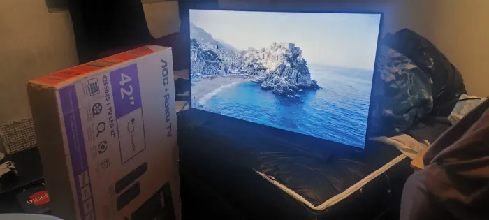 Smart TV 42 estado de nova