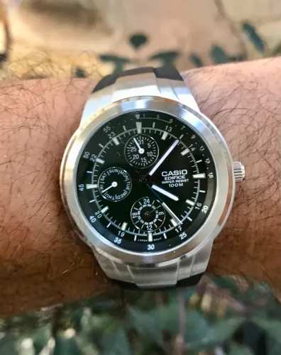 Relógio CASIO Edifice EF 305