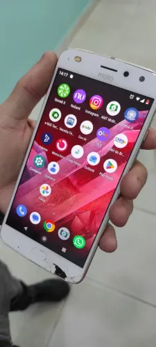 Celular Motorola moto Z2 play
