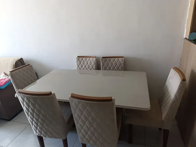 Mesa jantar novíssima