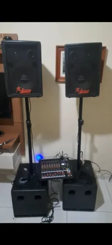 Vendo Equipamentos de Som