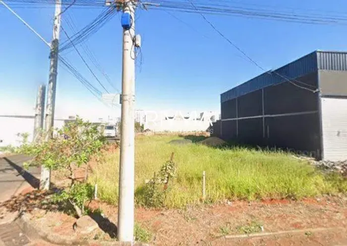 Lote á Venda no Novo Mundo