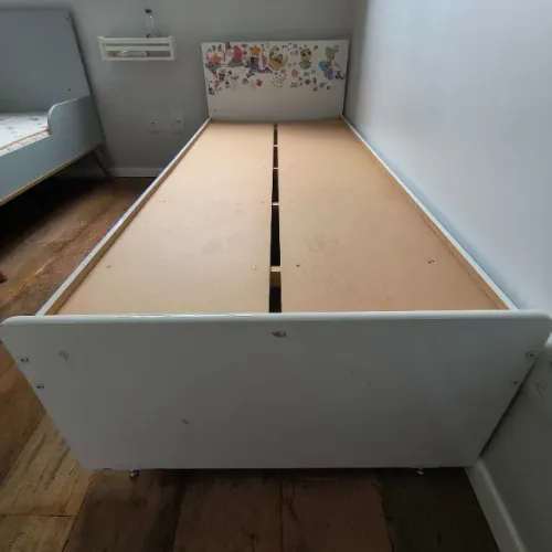 Cama Infantil - colchão 188x78