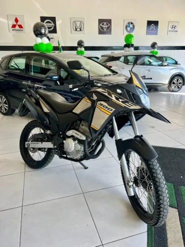 HONDA XRE 300 ADVENTURE (ESTADO DE ZERO)