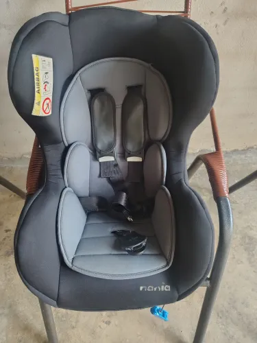 Cadeirinha automotiva infantil 